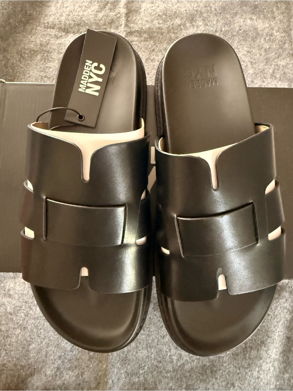 Madden NYC Marcco Slide Sandals Men’s Size 10 Black NWT Comfort Slides